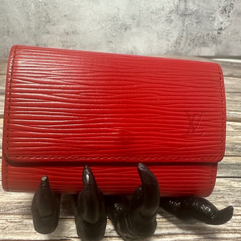 Louis Vuitton Epi Red Leather 6 Keyholder​ Vintage EUC​​